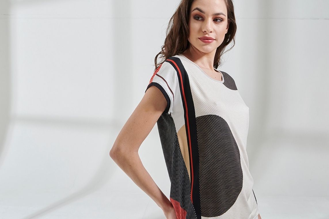 t-shirt gaia b