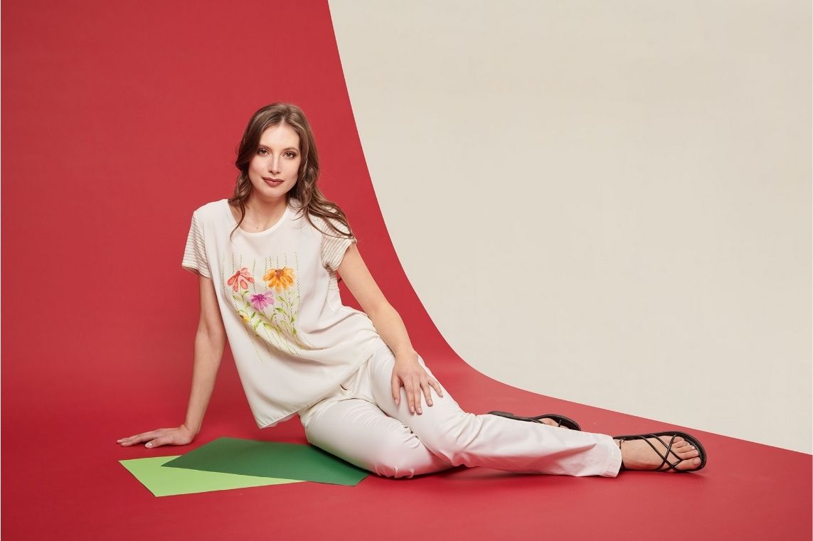 t shirt gaia b