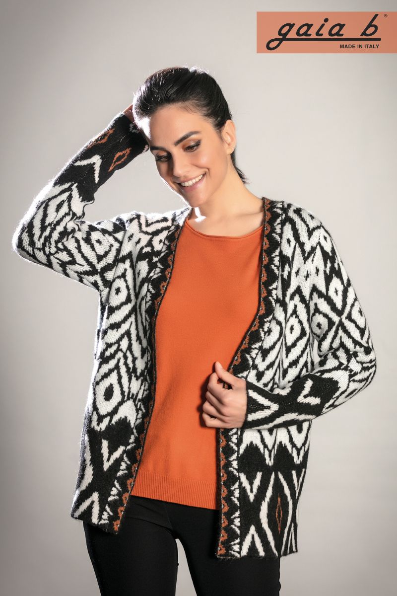 maglia e cardigan gaia b
